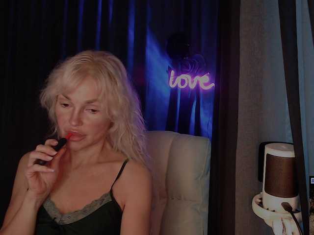 Margo77-1 online show from August 13, 4:48 am