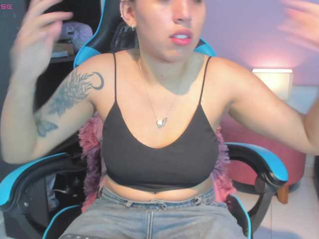 MariaFoxx online show from August 5, 4:05 pm