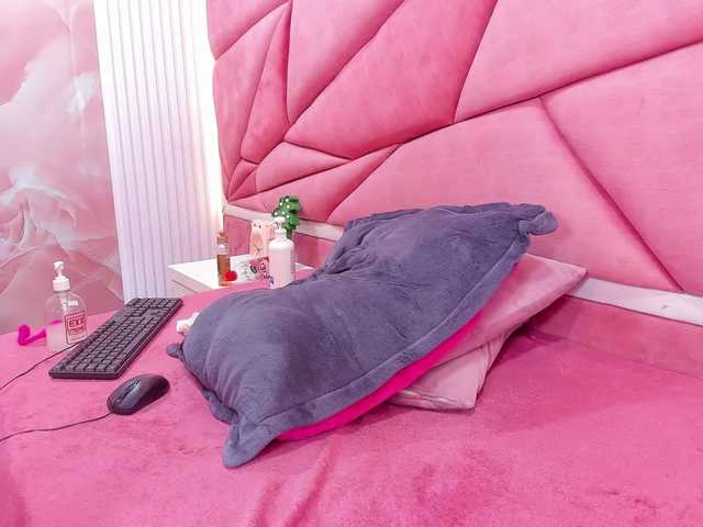 MarianaPrin online show from August 6, 8:24 am
