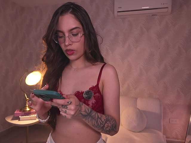 MarianneLane online show from August 7, 2:00 am