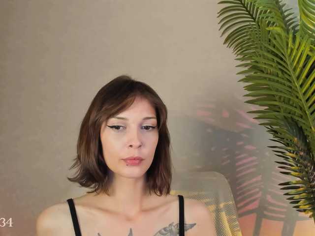Maribett online show from July 14, 8:20 pm