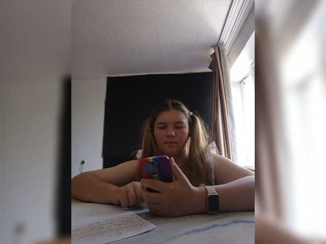 Kakdelaman online show from August 12, 11:23 am