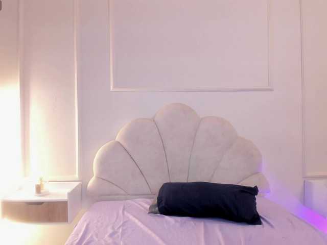 Marirousel online show from August 14, 9:51 pm