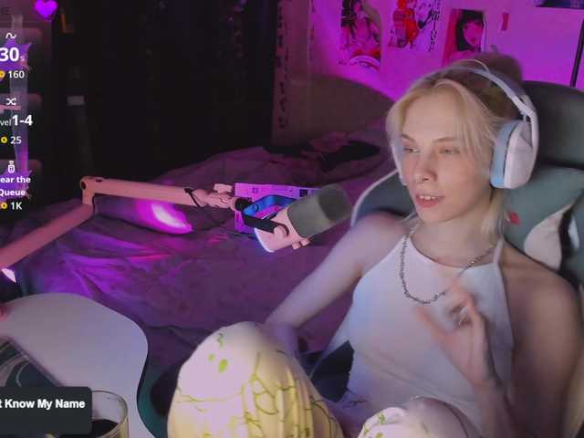 Marrmariss online show from July 23, 2:30 pm