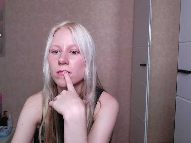 Mary-Kitty online show from July 8, 8:18 am