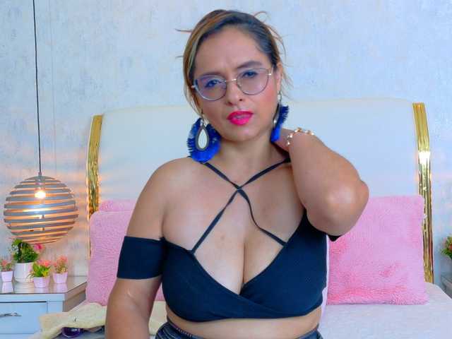 MarylinsVega online show from August 13, 11:19 pm