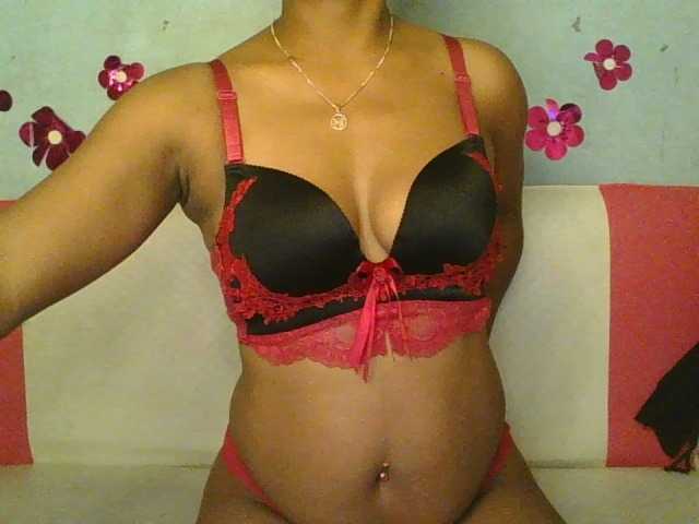 MayaQueen online show from August 17, 3:28 pm