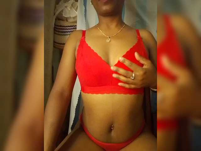 MayaQueen online show from August 21, 3:18 pm
