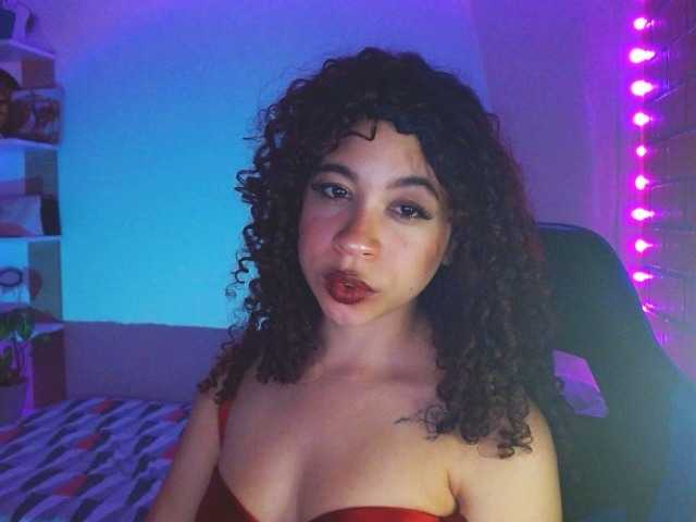 Medussa333 online show from June 21, 4:02 am