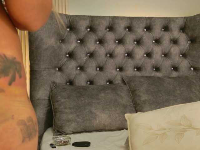 MeganXDesire online show from August 9, 10:38 am