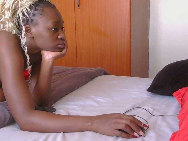 Melaninqueen19 online show from August 11, 11:56 am