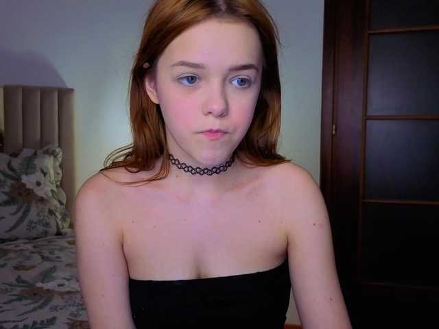 Melissa-me0w online show from August 11, 11:07 pm