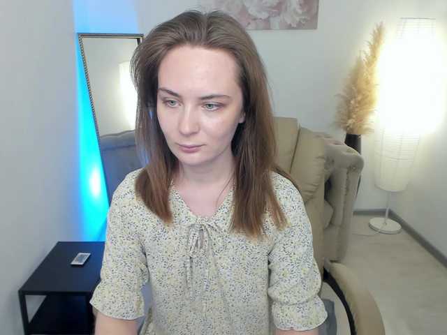 MelissaReyes online show from August 12, 11:56 am