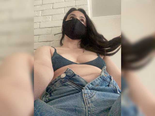 Melissafoxx online show from August 7, 1:11 pm