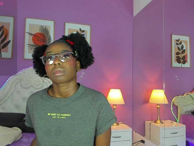 MelodyBlazze online show from August 6, 8:19 pm