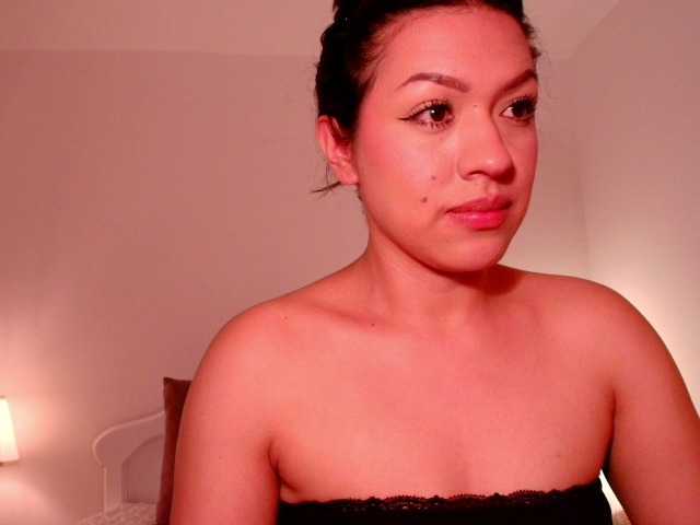 Melyzamek27 online show from August 2, 4:14 pm