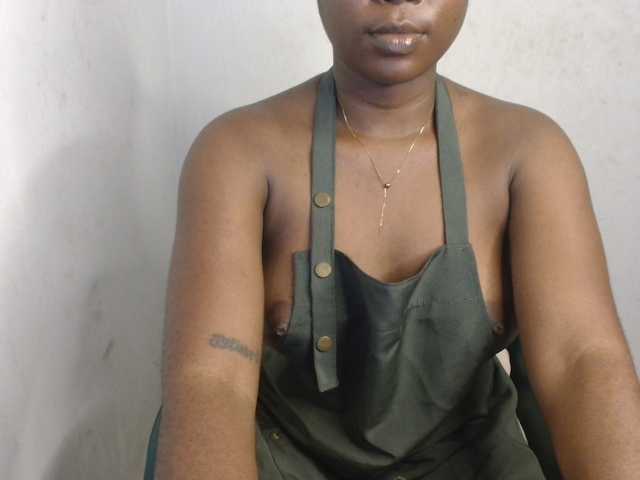 Mia-boobs online show from July 11, 8:53 am