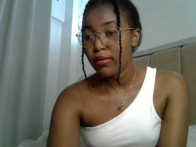 Mia-caramel online show from July 26, 4:56 pm