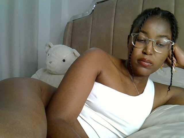 Mia-caramel online show from July 26, 6:02 pm