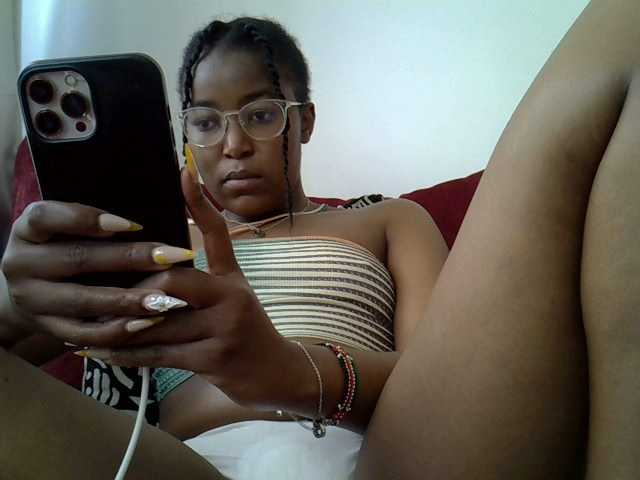 Mia-caramel online show from July 29, 2:13 pm