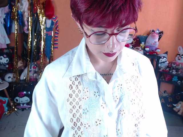 MissMia online show from August 29, 4:17 pm
