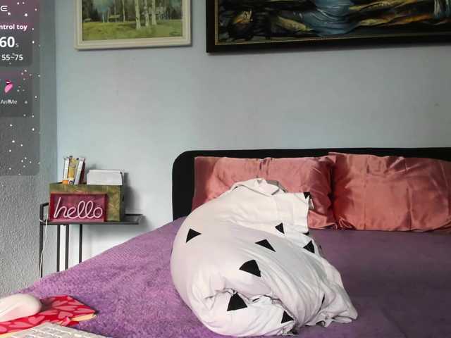 MiaPleasuree online show from July 17, 2:50 pm