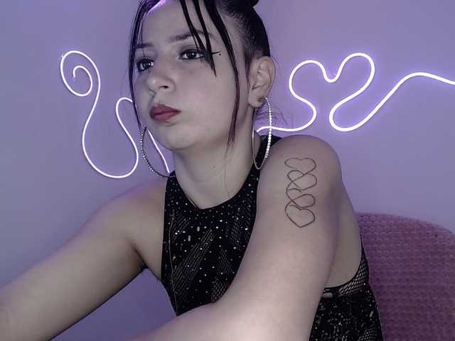 MiaSmiith online show from August 6, 10:14 am