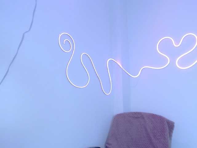 MiaSmiith online show from August 10, 7:37 pm
