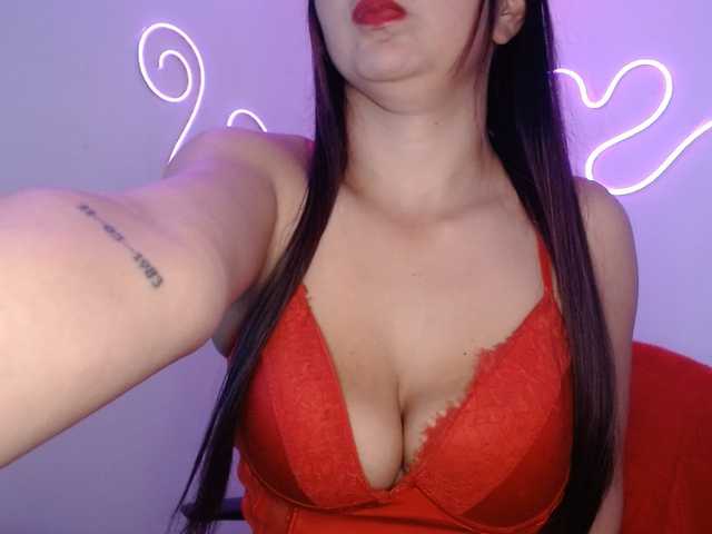 MiaSmiith online show from August 15, 3:43 am