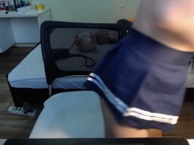 MiaZhen online show from August 4, 1:57 am