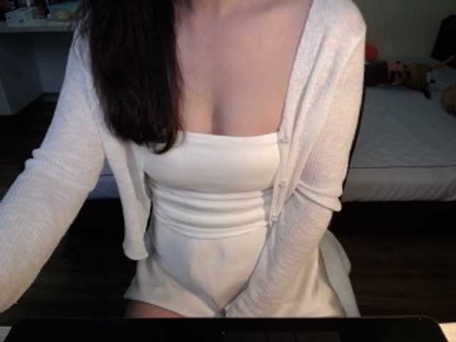 MiaZhen online show from August 6, 11:48 pm