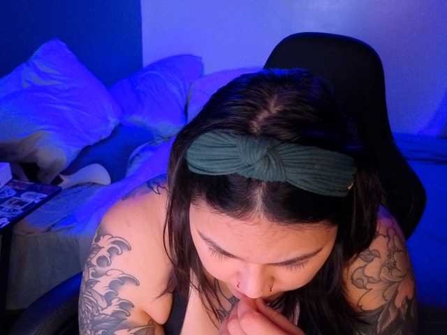 Miacanelaxo online show from July 29, 3:46 am