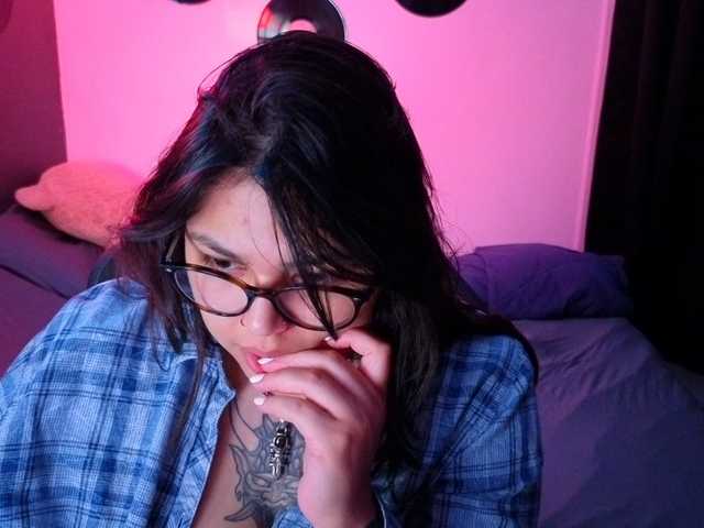 Miacanelaxo online show from August 10, 2:35 am