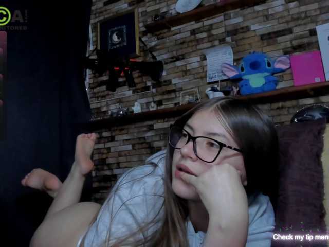 Miaxvinn online show from July 28, 7:14 am