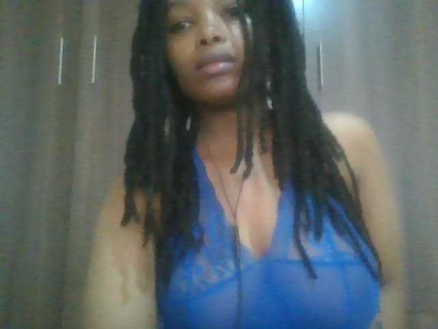 MidnightMuse-1 online show from August 1, 11:38 am