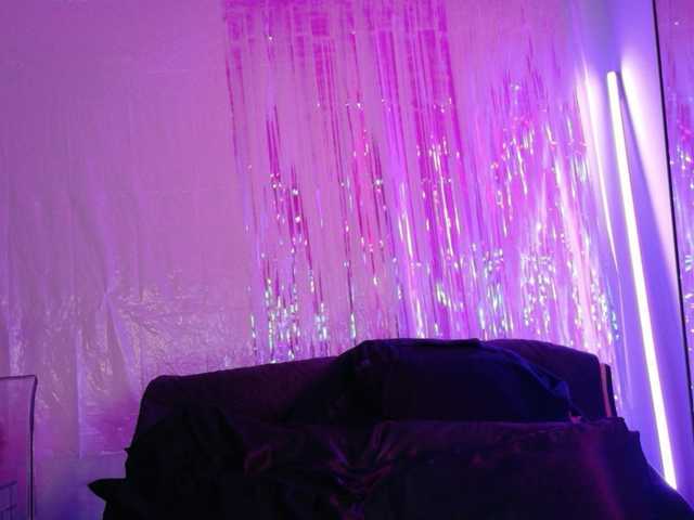 Midnightrose11 online show from August 1, 6:08 am