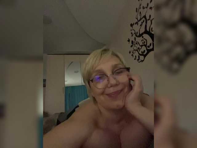 Mielena online show from August 10, 10:55 pm