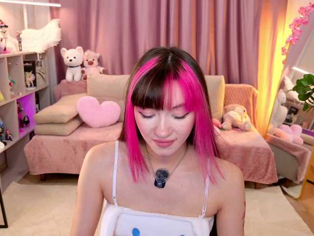 MiiyaCute online show from August 12, 9:17 pm