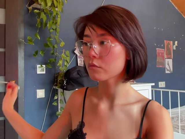 Mikiora online show from August 14, 6:17 am
