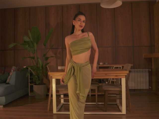 -Lina- online show from June 18, 5:02 pm