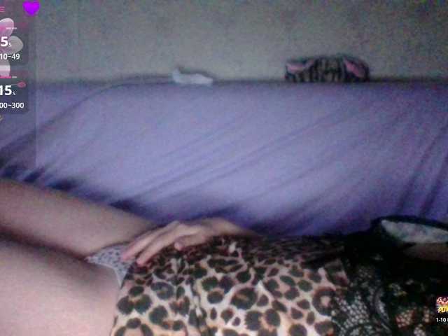 Mila23-1-1 online show from August 12, 5:15 pm