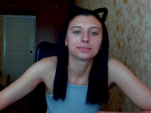 MilaBels online show from August 10, 11:00 am