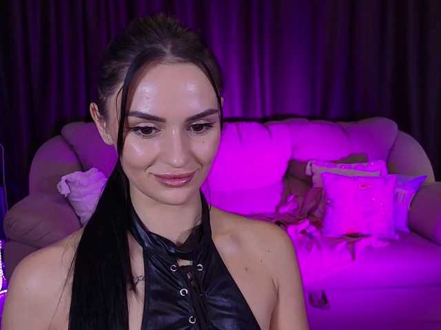 MilaSweety1 online show from August 3, 1:12 am