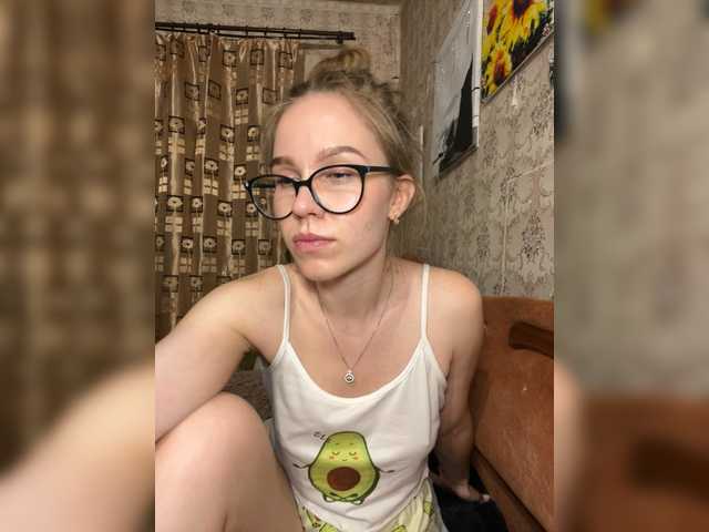 Milana22a online show from July 15, 7:48 pm