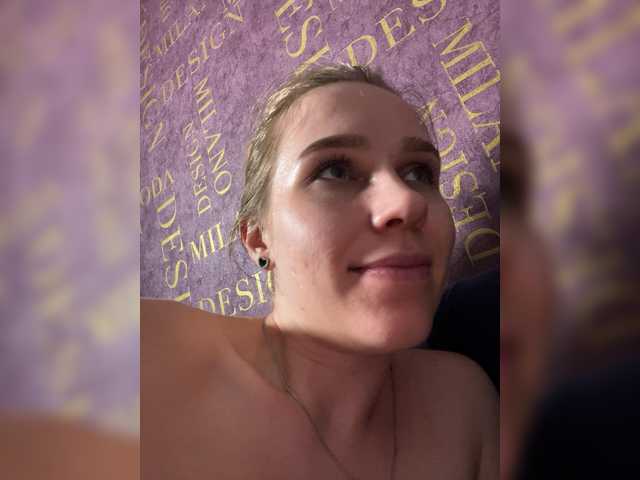 Milana22a online show from July 24, 9:29 pm