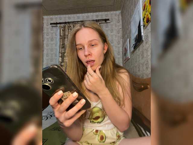 Milana22a online show from August 6, 7:24 pm