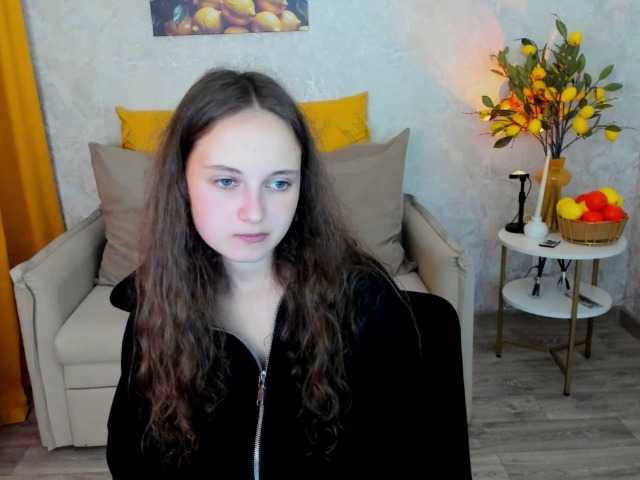 MilenaSparkle online show from September 7, 8:42 am