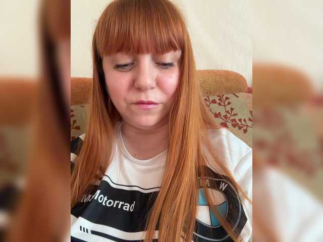 MilfaSguirt online show from August 16, 1:04 pm