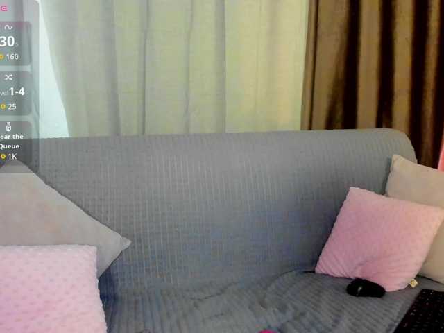 MillyYoung online show from August 11, 3:52 am