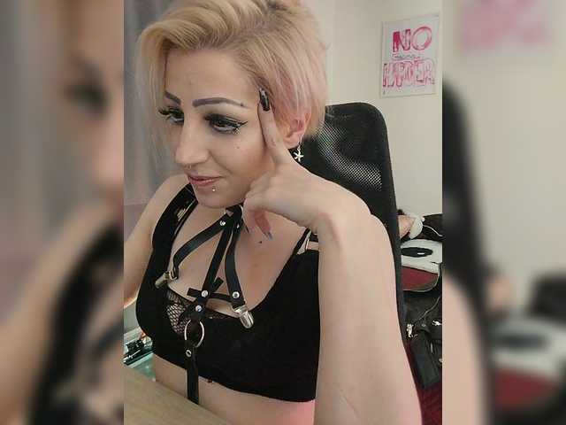 MimiVex online show from July 6, 11:52 pm